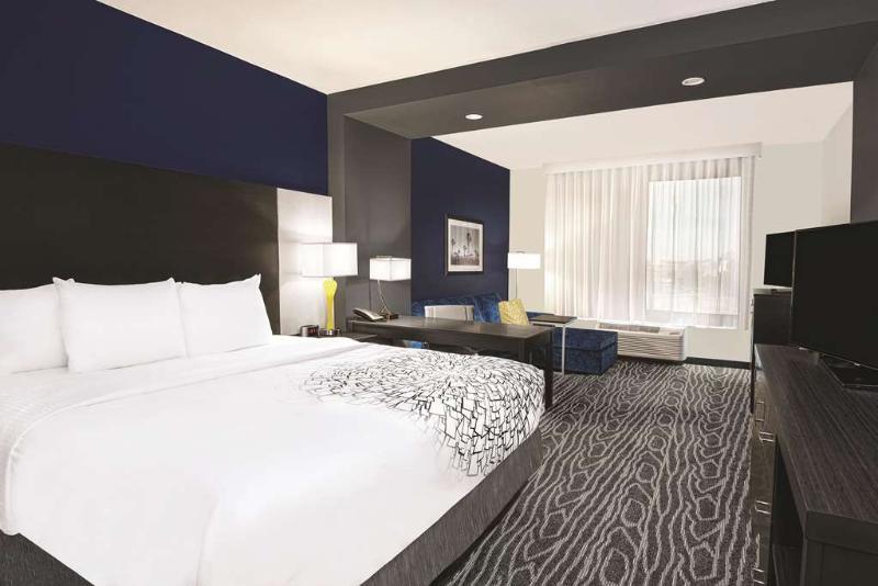 La Quinta By Wyndham Odessa North - Sienna Tower Hotel Exterior photo